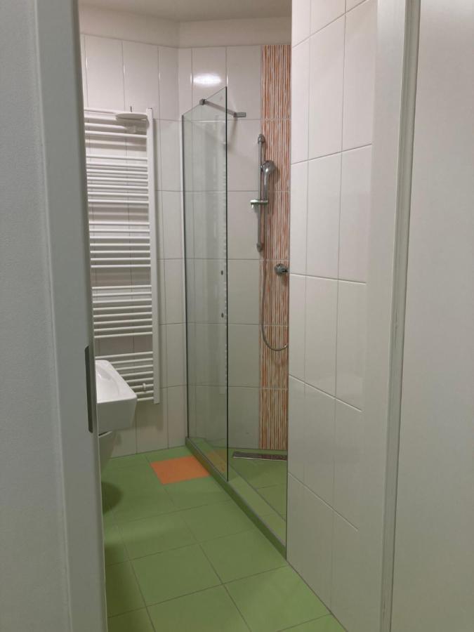Capsule Hostel Zizkov Tower Prague Exterior photo